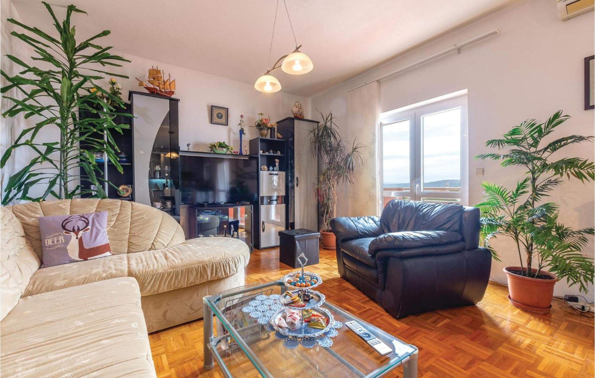 Nice Apartment In Plano With Kitchen 外观 照片